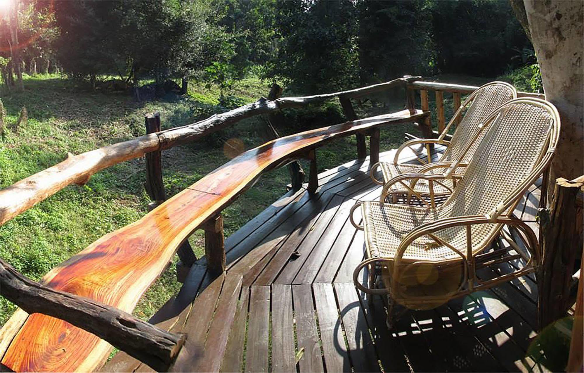 Rabeang Pasak Treehouse Resort Chiang Mai Exterior photo